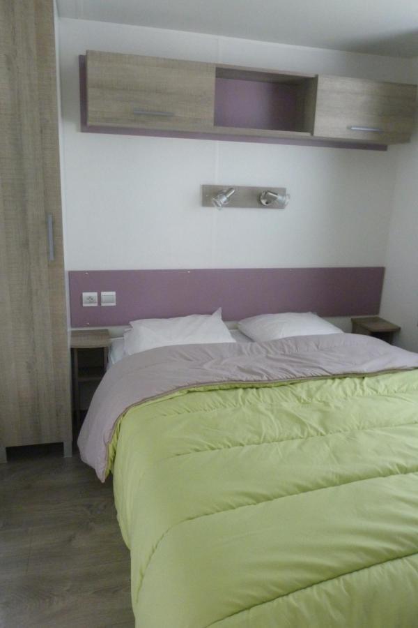 Camping L'Eau Vive Hotel Dauphin Ngoại thất bức ảnh